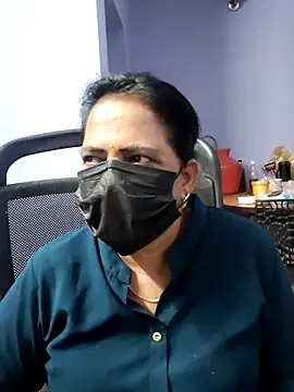 Snapshot of mallu-lover chatting on September 18, 2025, 11:13 am mallu-lover online show from September 18, 2025, 11:13 am