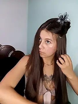 Snapshot of CharlotteSex_ chatting on February 17, 2026, 11:02 pm CharlotteSex online show from February 17, 2026, 11:02 pm