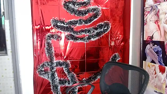 CharlotteSex  online show from December 4, 2025, 9:08 am