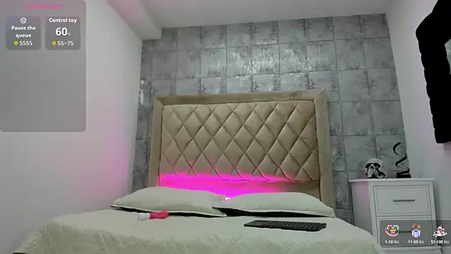 Snapshot of MaluryBlaze chatting on September 17, 2025, 8:55 pm MaluryBlaze online show from September 17, 2025, 8:55 pm