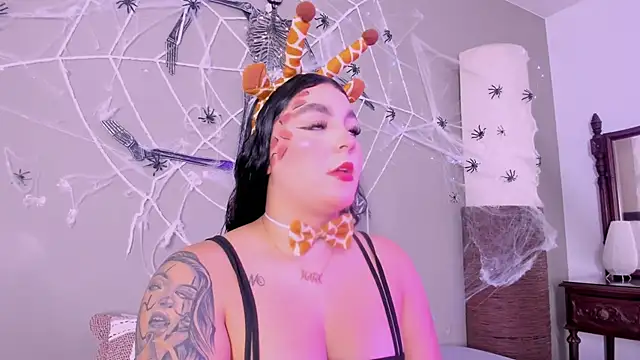 Snapshot of melody_blossom_ chatting on October 25, 2025, 8:09 pm melody blossom  online show from October 25, 2025, 8:09 pm