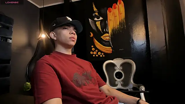 Snapshot of Eryonbradley chatting on October 24, 2025, 11:20 am Eryonbradley online show from October 24, 2025, 11:20 am