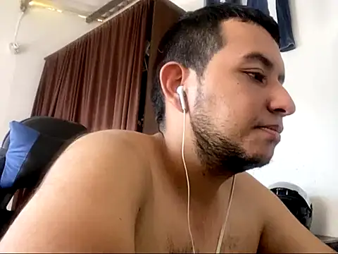 SexIngenieur online show from September 19, 2025, 7:40 pm