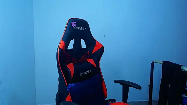 JuanchiT66 online show from September 24, 2025, 3:13 am