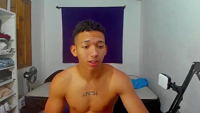 JuanchiT66 online show from October 2, 2025, 6:00 pm