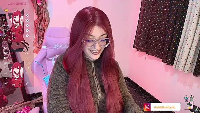 Snapshot of isaferrer06 chatting on September 12, 2025, 5:18 am isaferrer06 online show from September 12, 2025, 5:18 am