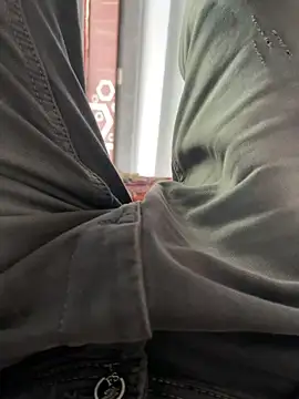 NoddingScorpion online show from November 2, 2025, 8:19 am