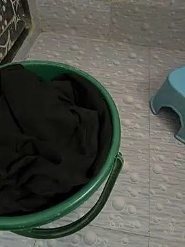 NoddingScorpion online show from October 7, 2025, 4:02 am