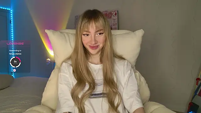 Lunainnk online show from January 11, 2026, 12:28 am