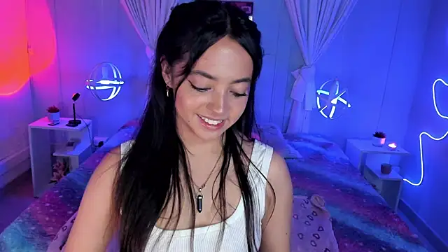 Lara Rouss  online show from October 4, 2025, 3:19 am