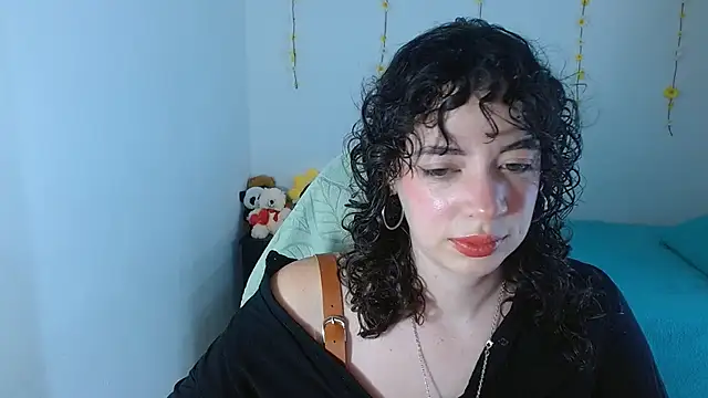 sajecrismaa online show from March 30, 2026, 8:21 pm