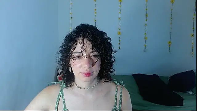 sajecrismaa online show from May 31, 2026, 4:13 pm