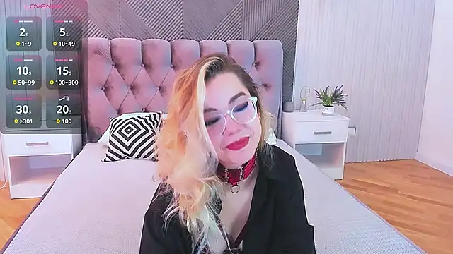 PrincessSlay online show from October 20, 2025, 5:20 am