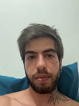 Snapshot of kirschxp chatting on December 5, 2025, 6:23 am kirschxp online show from December 5, 2025, 6:23 am