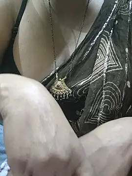 Snapshot of Ankitabhabhihot chatting on October 10, 2025, 4:08 pm Ankitabhabhihot online show from October 10, 2025, 4:08 pm