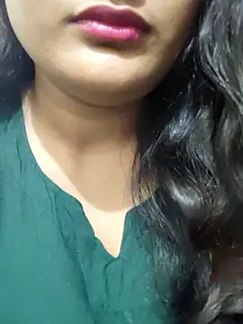 Cute pinkii online show from January 11, 2026, 7:43 pm