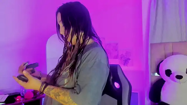 Snapshot of JulianaCarter chatting on September 10, 2025, 7:13 pm JulianaCarter online show from September 10, 2025, 7:13 pm