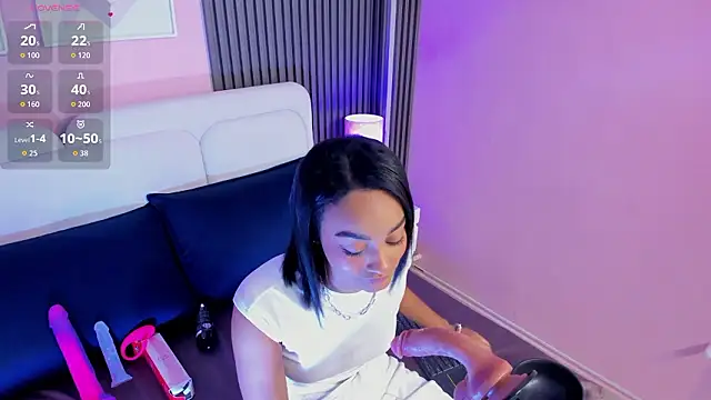 Snapshot of Clawdeen__wolf chatting on February 19, 2026, 9:12 pm Clawdeen wolf online show from February 19, 2026, 9:12 pm