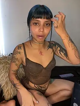 ZoeRaven Pink online show from October 8, 2025, 4:08 pm