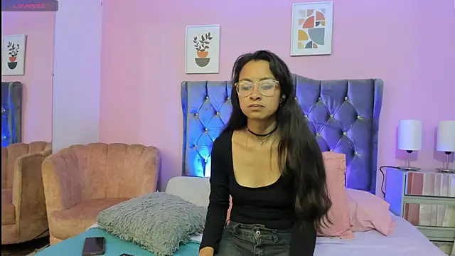 bravepetunia online show from September 19, 2025, 12:20 pm