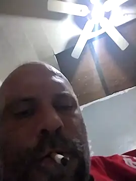 Snapshot of Masschsos chatting on October 4, 2025, 5:31 am Masschsos online show from October 4, 2025, 5:31 am