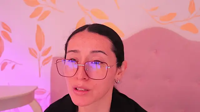 Ginevra esposito online show from March 31, 2026, 12:51 pm