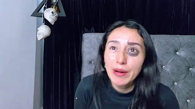 Ginevra esposito online show from October 24, 2025, 1:10 pm