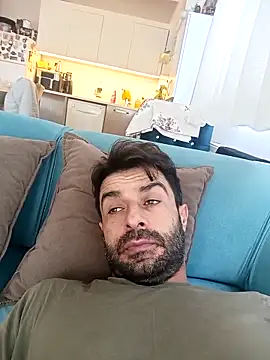 Snapshot of alex10alexx chatting on October 20, 2025, 8:26 am alex10alexx online show from October 20, 2025, 8:26 am