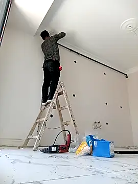 Snapshot of alex10alexx chatting on October 10, 2025, 11:11 am alex10alexx online show from October 10, 2025, 11:11 am