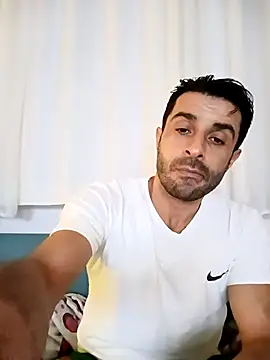 Snapshot of alex10alexx chatting on October 11, 2025, 10:00 pm alex10alexx online show from October 11, 2025, 10:00 pm