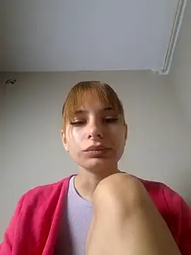 D4ddyslut online show from November 12, 2025, 11:03 am