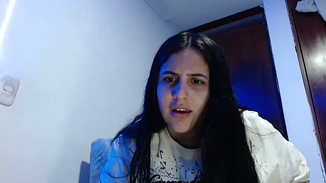 Electraweb 09 online show from October 17, 2025, 8:21 pm