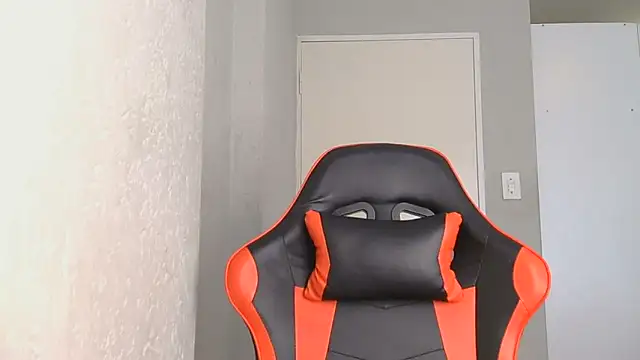 Snapshot of Ballenciaa chatting on October 21, 2025, 11:20 am Ballenciaa online show from October 21, 2025, 11:20 am