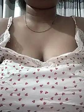 Snapshot of Raj-Rani01 chatting on October 17, 2025, 10:22 pm Raj-Rani01 online show from October 17, 2025, 10:22 pm