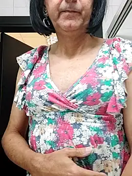 Emily de Carla online show from October 30, 2025, 3:53 pm