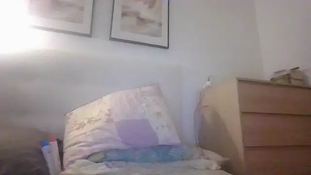 Emily de Carla online show from July 5, 2026, 10:49 pm