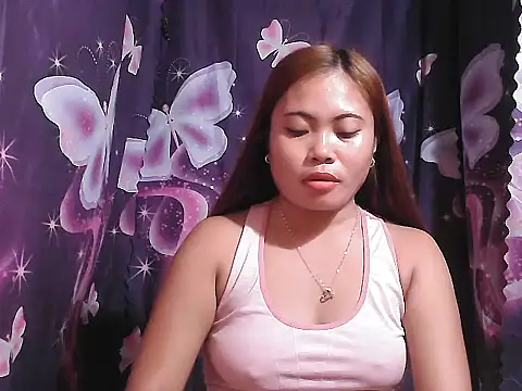 Hot Samantha4u online show from April 6, 2026, 8:54 pm