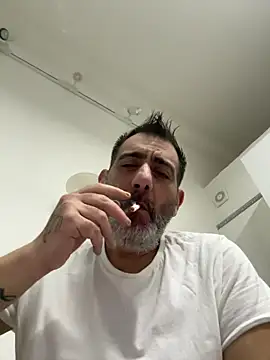 Skizzo6980 online show from February 27, 2026, 8:52 pm