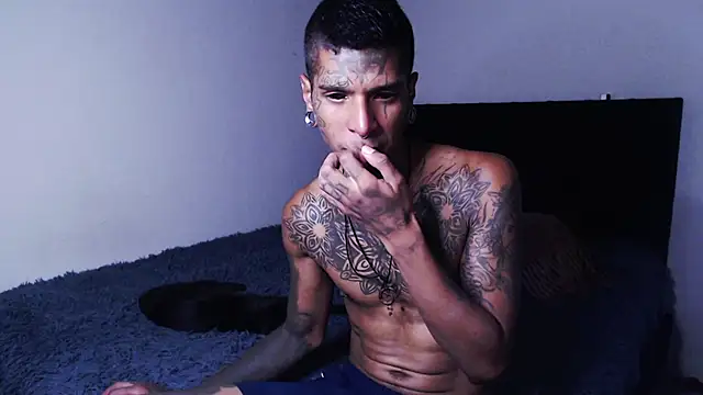 Snapshot of black_firex chatting on October 9, 2025, 6:08 pm black firex online show from October 9, 2025, 6:08 pm