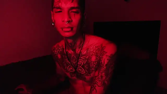 Snapshot of black_firex chatting on October 7, 2025, 6:09 pm black firex online show from October 7, 2025, 6:09 pm