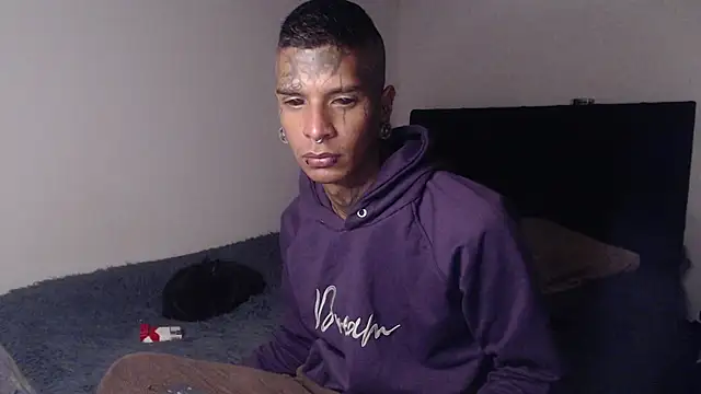 Snapshot of black_firex chatting on September 27, 2025, 9:32 pm black firex online show from September 27, 2025, 9:32 pm