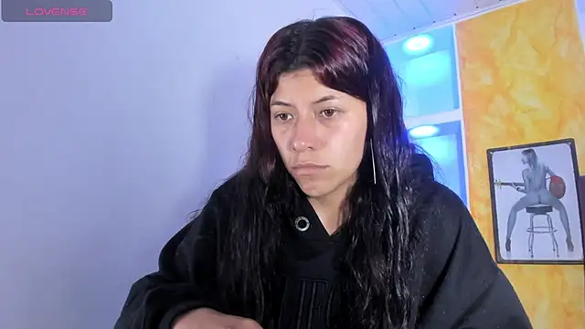 Raven Rouge  online show from January 15, 2026, 8:12 pm