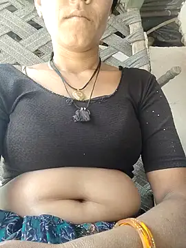 Hot-ilaiy online show from February 11, 2026, 8:25 am