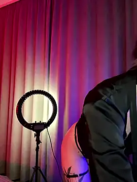 Snapshot of bigJuicyPussy chatting on January 17, 2026, 2:09 pm bigJuicyPussy online show from January 17, 2026, 2:09 pm