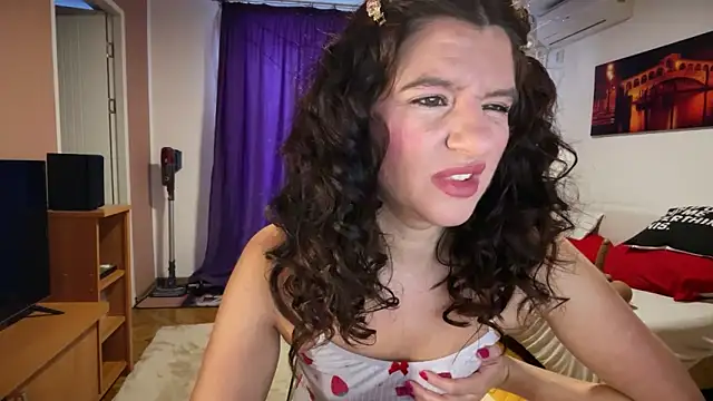 Snapshot of Ice_Bronx chatting on February 19, 2026, 10:45 am Ice Bronx online show from February 19, 2026, 10:45 am