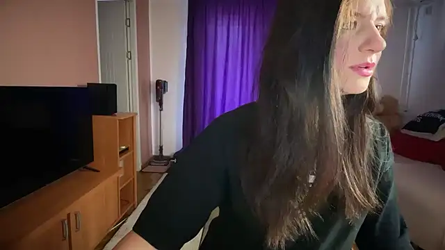 Snapshot of Ice_Bronx chatting on March 4, 2026, 9:39 am Ice Bronx online show from March 4, 2026, 9:39 am