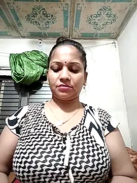 Snapshot of Payel_50 chatting on July 6, 2026, 4:42 pm Payel 50 online show from July 6, 2026, 4:42 pm