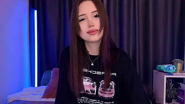 BlackEyesGirl online show from April 9, 2026, 6:04 am