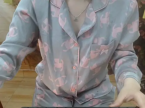 Snapshot of Lamoon_2k chatting on October 23, 2025, 12:59 pm Lamoon 2k online show from October 23, 2025, 12:59 pm