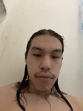 Snapshot of heytherepeoples717 chatting on February 14, 2026, 3:12 pm heytherepeoples717 online show from February 14, 2026, 3:12 pm